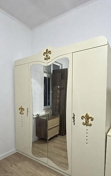Мебель для дома: Двуспальная кровать, Шкаф, Трюмо, 2 тумбы, Б/у — 2