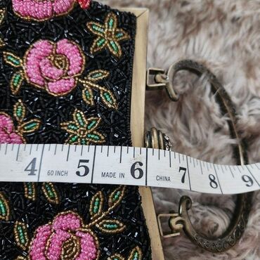 Çantalar: Əl çantası — 7