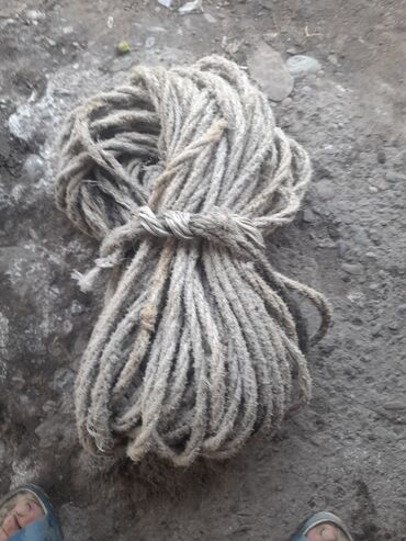 баклашка сатам: Продаю веревку плетенка для тюков 50метров