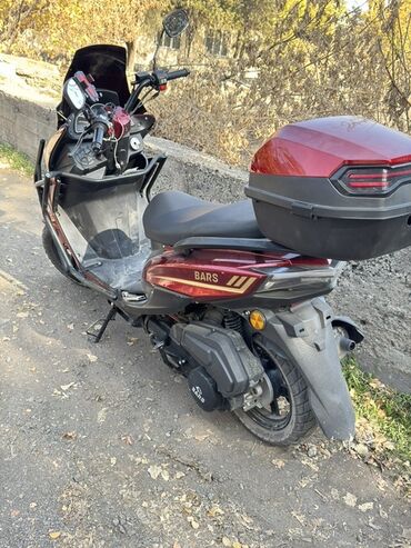 ремень для скутера: Скутер түрү 150 куб. см, Бензин, Жаңы