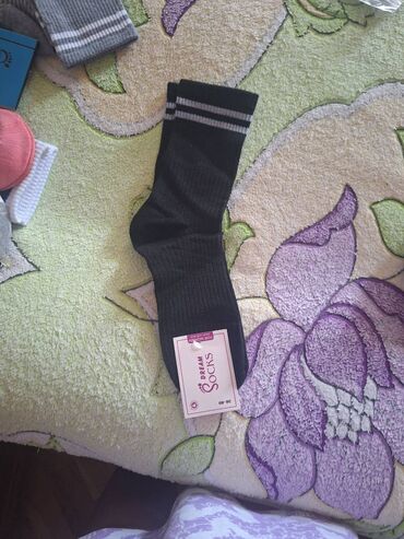 İdman geyimləri: Qadin corablari satilir,denesi 2 man;hamisi tezedir,etiketi uzerinde — 7