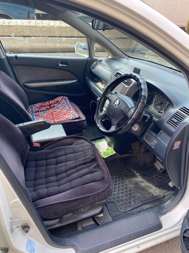 Honda: Honda Stream: 2002 г., 2 л, Автомат, Бензин, Минивэн — 9