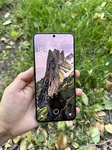 call: Poco F6, Б/у, 512 ГБ, цвет - Черный, 1 SIM, 2 SIM, eSIM — 2