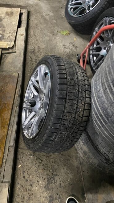 диски на бмв р: Дөңгөлөктөр монтажда 275 / 40 / R 18, Кыш, Колдонулган, Комплект, Жеңил унаалар, Куйма, тешиктери - 5