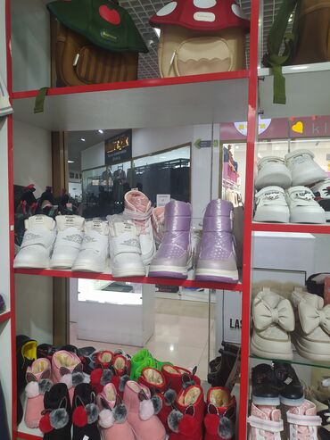 Верхняя одежда: Новое большое поступление 24.11.2025 ТЦ Vesna — 14