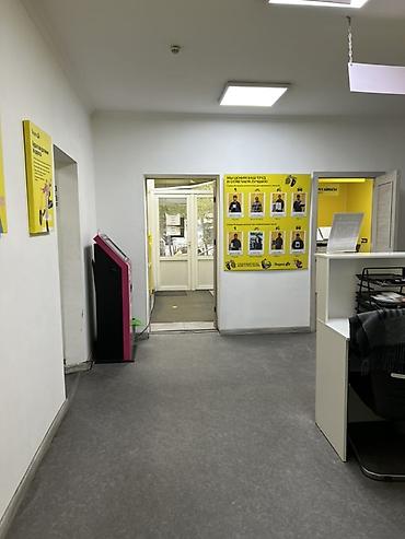 киевска: Сдаю Офис целиком: 129 м², С ремонтом, С системой безопасности — 10