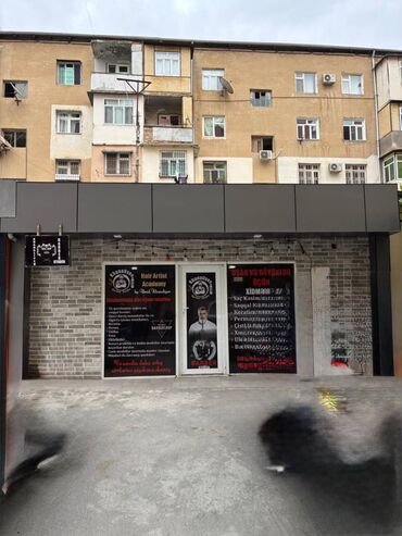 Kommersiya daşınmaz əmlakının satışı: Ehmedli metrosundan 150 metir yuxari sarayeva kucesinde 60 kv hal
