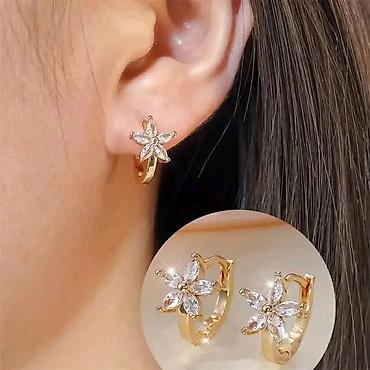 Minđuše: Mindjuse 1500 din/par
💋 — 10