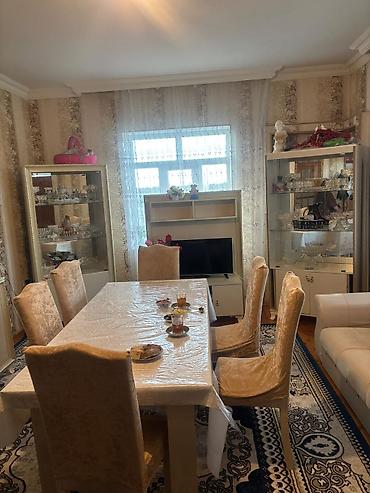 Qonaq otağı dəstləri: Masa və oturacaqlar — 11