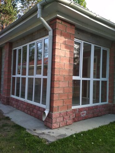 Алюминиевые окна на заказ: • Алюминиевый тамбур. • Входная группа ● Алюминиевые — 11