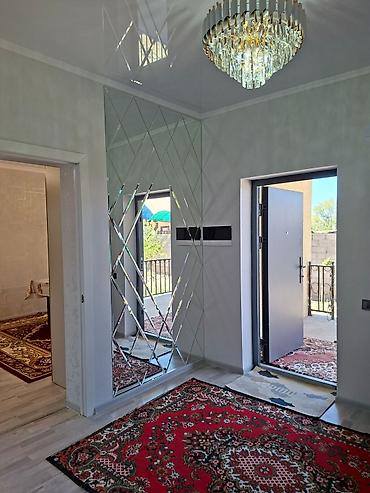 Продажа коттеджей и домов: 🏡 ПРОДАЁТСЯ ДОМ В Г. КЕМИН 📍 Адрес: г. Кемин, ул. Бозоева, дом 167 📐 — 22
