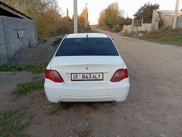 зарядка для машин: Daewoo Nexia: 2011 г., 1.5 л, Бензин, Седан