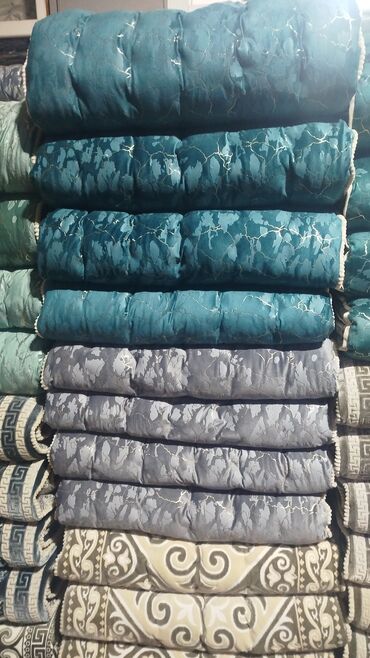 Одеяла и пледы: Тошок турлору жеткируу бар — 5