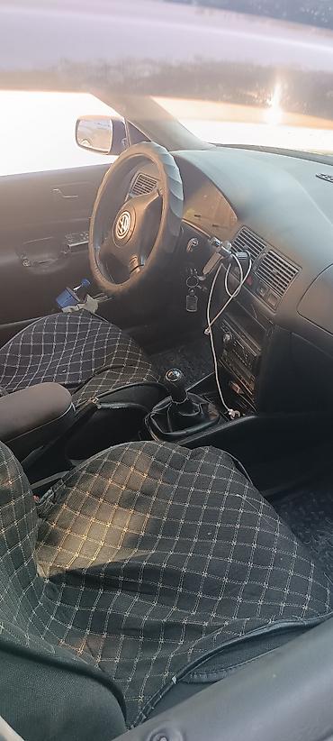 transporter multivan: Volkswagen Golf: 2000 г., 1.6 л, Механика, Бензин, Хэтчбэк — 5