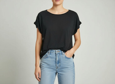 identic basic t shirt: Amisu, Футболка жіноча, розмір L