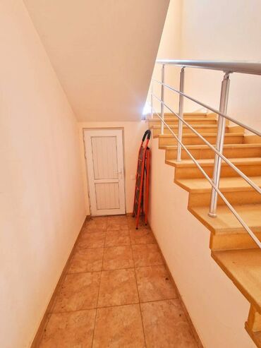 Anbar və emalatxanalar: Təsərrüfatınızın və malınızın etibarlı saxlanması üçün anbarlar — 28