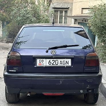 Volkswagen: Volkswagen Golf: 1994 г., 1.6 л, Механика, Бензин, Хэтчбэк — 8