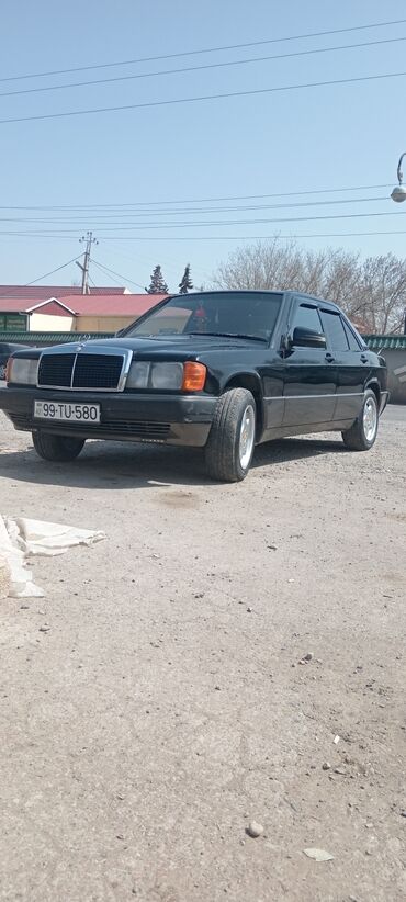 Mercedes-Benz: Mercedes-Benz 190: 1.8 l | 1992 il — 5