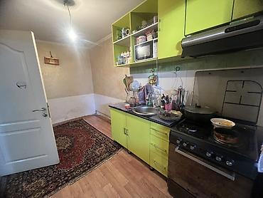 один хоз: Продается квартира с закрытым двором и навесом. Сокулук, Шопоков - — 3