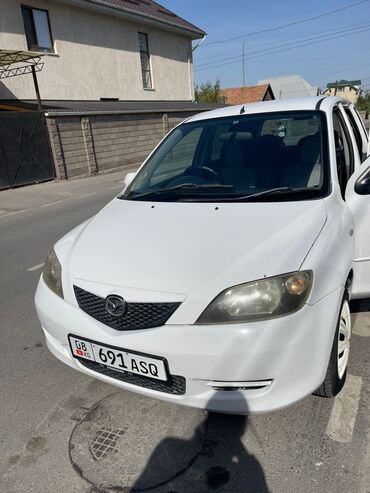 где купить скутер: Mazda Demio: 2003 г., 1.3 л, Автомат, Бензин, Хэтчбэк