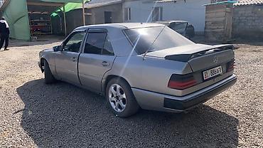 bwb e34: Mercedes-Benz W124: 1993 г., Седан — 2