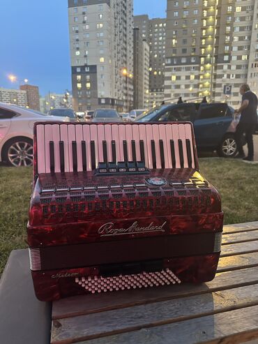 Аккордеоны: Продаю Привозной Германский Аккордеон Вельтмейстер каприз уну — 11