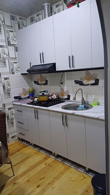 Həyət evləri və villaların satışı: 4 otaqlı, 2 kv. m, Kredit yoxdur, Yeni təmirli — 9