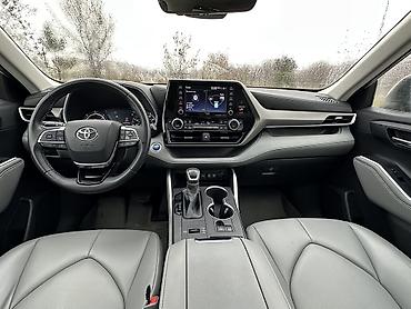 Toyota: Toyota Highlander: 2020 г., 2.5 л, Автомат, Гибрид, Внедорожник — 4