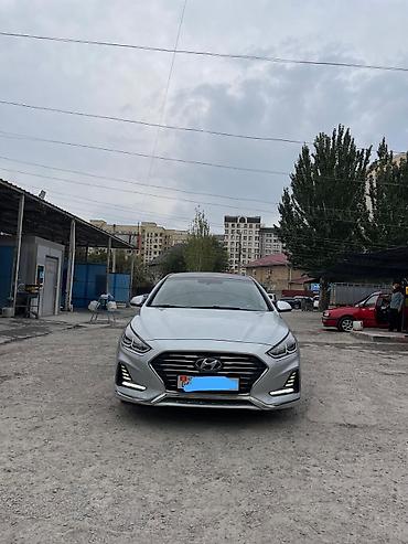 Hyundai Sonata: 2018 г., 2 л, Автомат, Газ, Седан