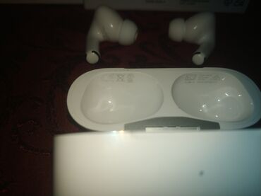 macbook air 15 inch fiyat: AirPods Pro qulaqcıq satılır (əla kopiya) Səsi, mikrofonu əladır
