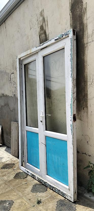 Həyət darvazaları: Məhsul: Dəmir barmaqlıqlı hasar panelləri və PVC ikiqanad şüşəli qapı — 4