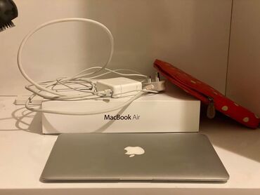 macbook air 11 in Azərbaycan | APPLE: MacBook Air 11” (2013)İli - 2013Yaddaş - 128 GB (SSD)Cox seliqeli