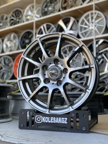 Диски: Литые Диски R 15 AC Schnitzer, Комплект, отверстий - 5, Б/у at lalafo.kg — 5 Диски: Литые Диски R 15 AC Schnitzer, Комплект, отверстий - 5, Б/у — 5