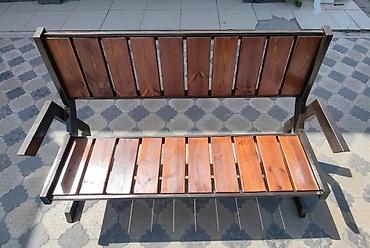 Скамейки: Скамейка Металл, Со спинкой, Без крыши — 9