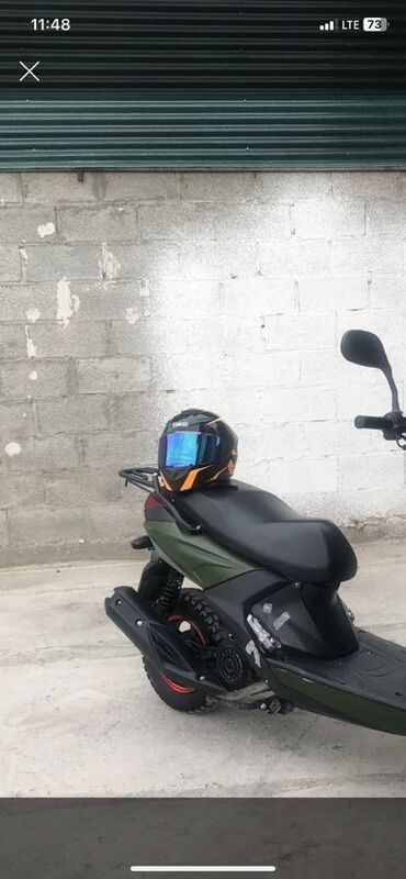 купить бу электромотоцикл: Мотошлем, Б/у