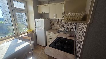Mənzillər: Həzi Aslanov metrosu, Bravo hipermarket, Nevrocərarhiya xəstəxanası — 4