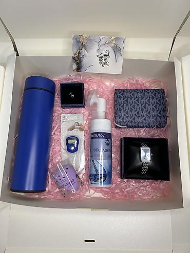 Подарочная упаковка: Подарочные наборы к 8 Марта в декоративных коробках🎁 Порадуйте своих — 12