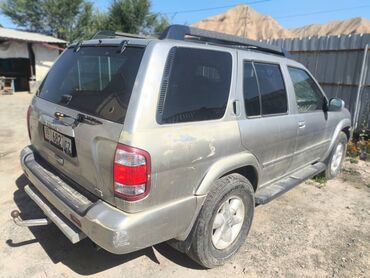 Nissan: Nissan Pathfinder: 2002 г., 3.5 л, Механика, Бензин, Внедорожник