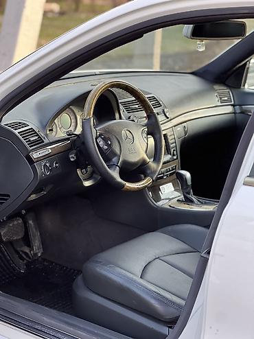 Mercedes-Benz: Mercedes-Benz E-Class: 2002 г., 3.2 л, Автомат, Бензин, Седан — 6