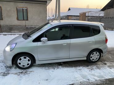 Honda: Honda Fit: 2002 г., 1.3 л, Вариатор, Бензин, Хэтчбэк