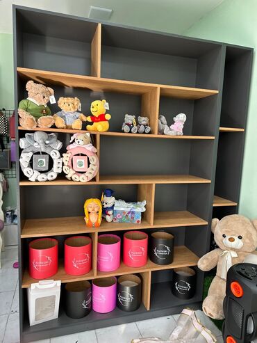çiçəklər üçün rəflər: Yenidir 220azn Hem magaza ucun hem ev ucun elverislidir