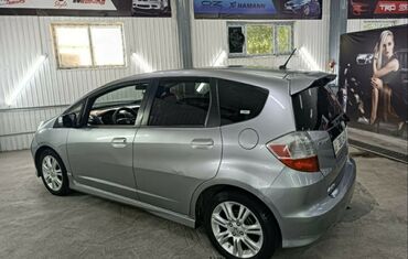 хонда фит машина: Honda Fit: 2009 г., 1.5 л, Автомат, Бензин, Хэтчбэк