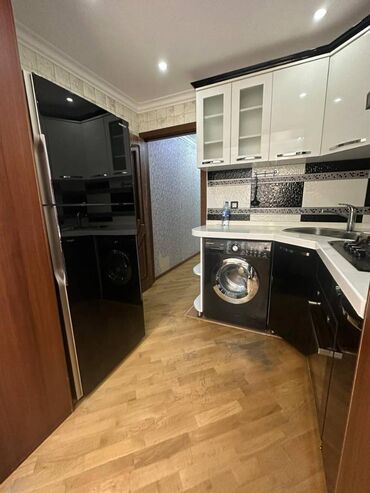 Uzunmüddətli kirayə mənzillər: Sumqayıt şəhəri,12 nömrəli məktəbin və M.Hüseynzadə adına stadionun — 2