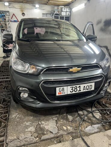 Chevrolet: Chevrolet Spark: 2017 г., 1.1 л, Автомат, Бензин, Хэтчбэк