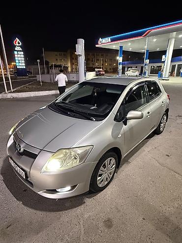 apollo solo: Toyota Auris: 2008 г., 1.6 л, Механика, Бензин, Хэтчбэк — 5