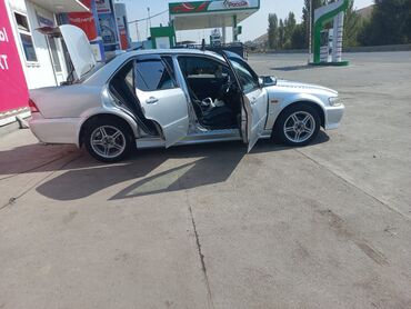 сидушки для авто: Honda Accord: 2002 г., 1.8 л, Автомат, Бензин, Седан