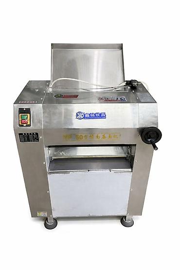 Тестораскаточная машина YP-50 (профессиональная) Продаётся