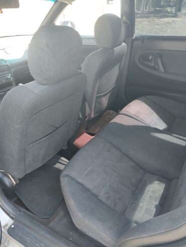на матиз шины: Mazda Cronos: 1995 г., 2 л, Механика, Бензин, Седан