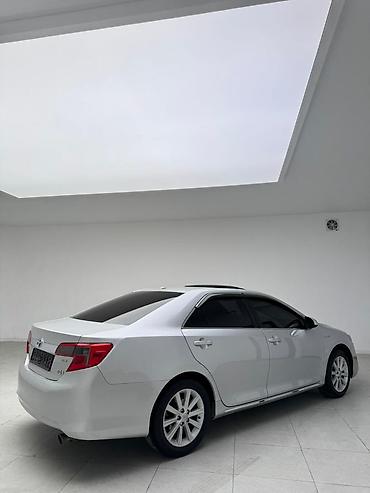 highlander 2017: Toyota Camry: 2012 г., 2.5 л, Вариатор, Гибрид, Седан — 5