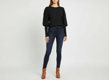 bluzki ze srebrną nitką reserved: Women`s sweater, size S
